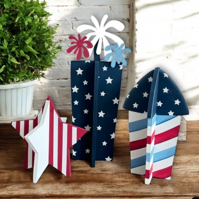 Unfinished kit measures apx 11" tall and includes wooden MDF:
*1  - fire work with overlays
*1 - rocket
*1 - star